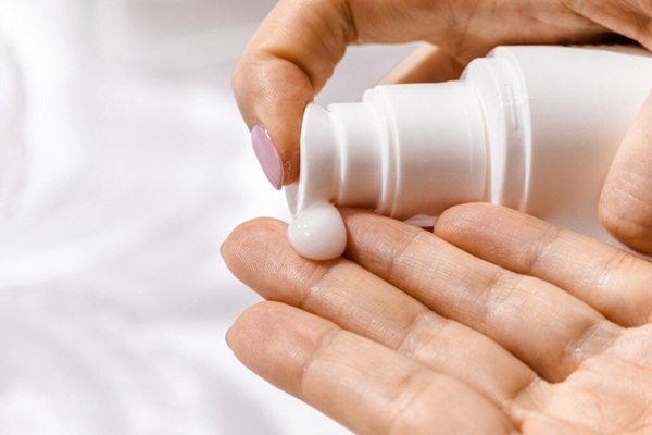 Chất Hút Ẩm Là Gì? Cơ Chế Hoạt Động Như Thế Nào?