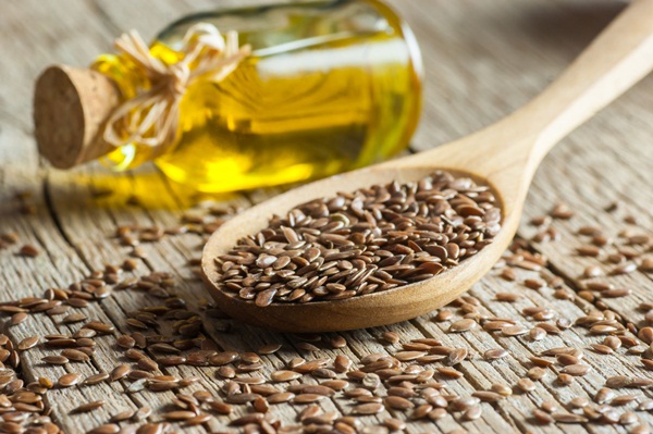Dầu hạt lanh (flaxseed oil) có tác dụng gì cho da?
