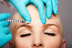 Tiêm Botox Thẩm Mỹ Có An Toàn Không, Có Sợ Ảnh Hưởng Gì Về Sau Không?
