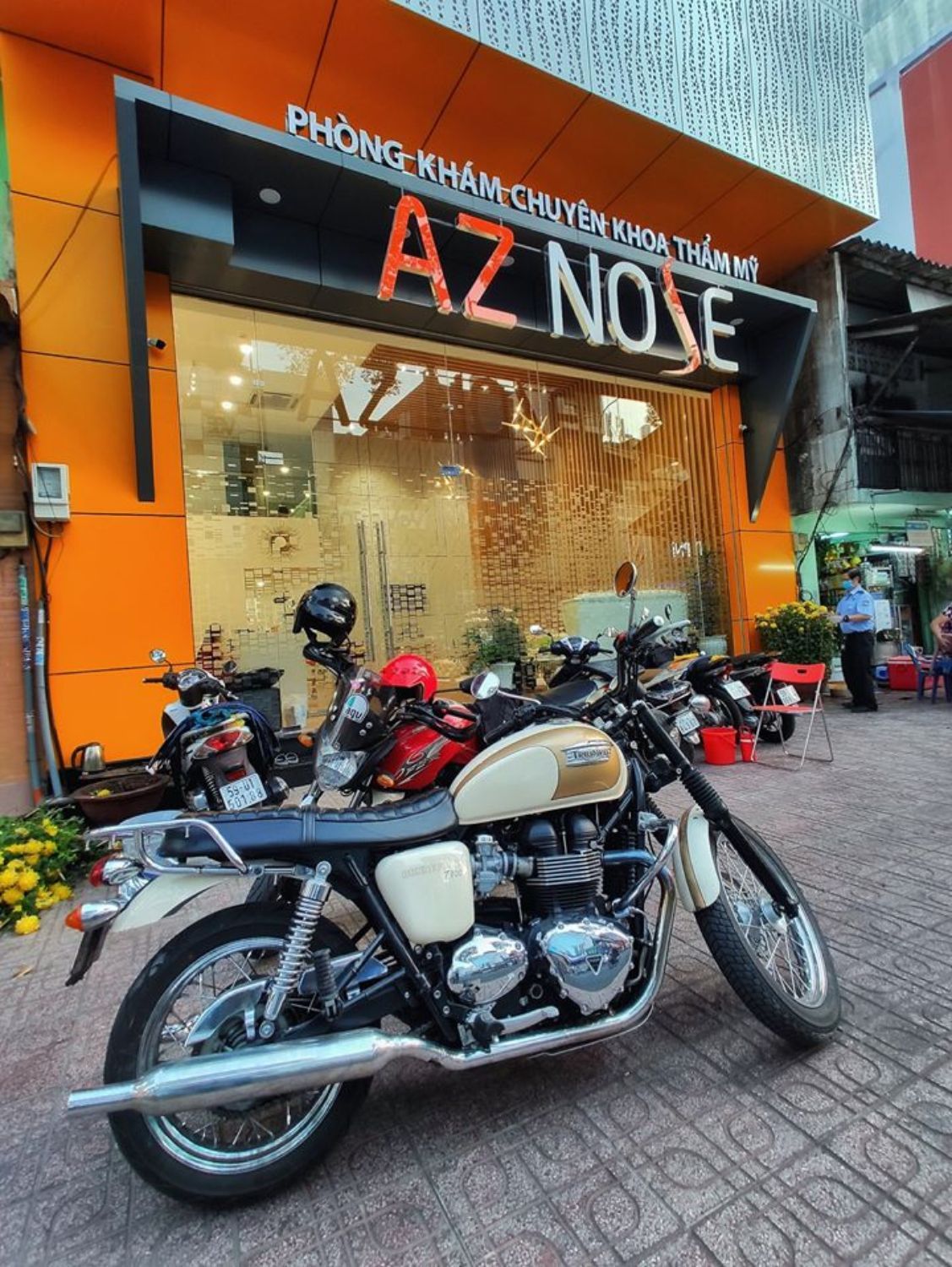 Phòng khám chuyên nâng mũi AZ NOSE
