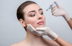 Tránh kết quả không mong muốn khi tiêm filler