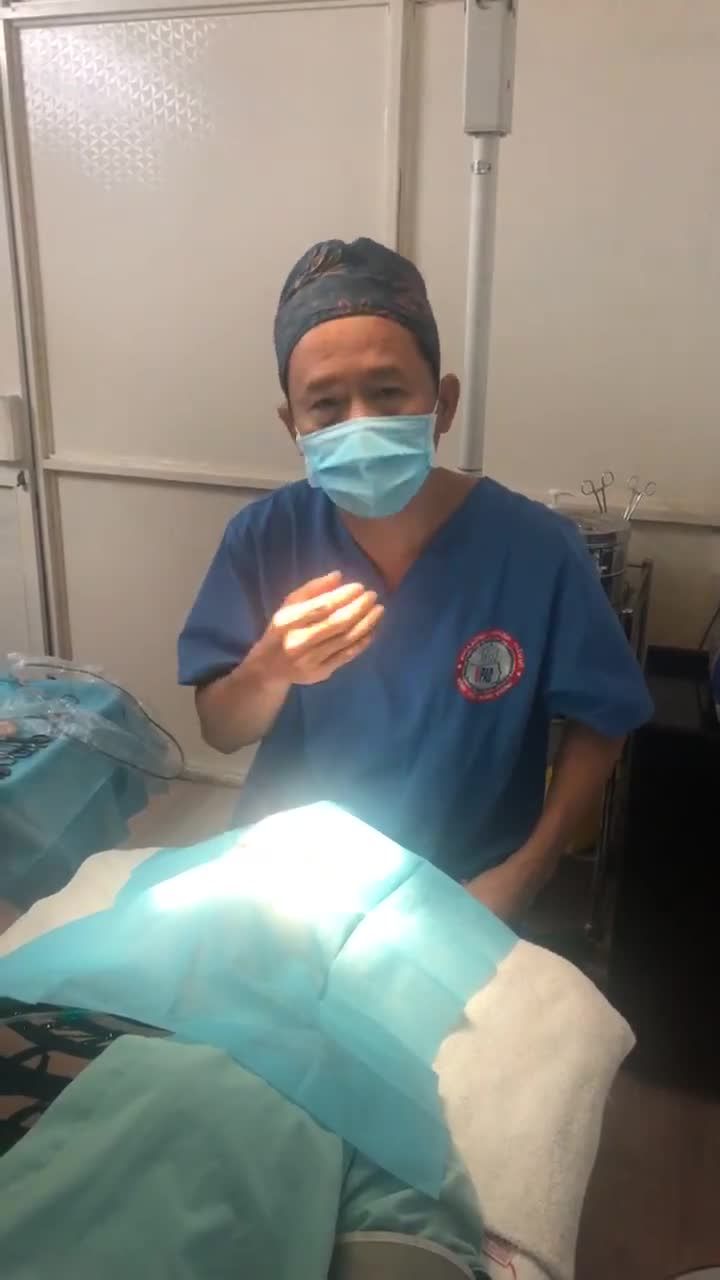 Cắt da thừa mí trên, mí dưới lấy mỡ trên KH 67 tuổi