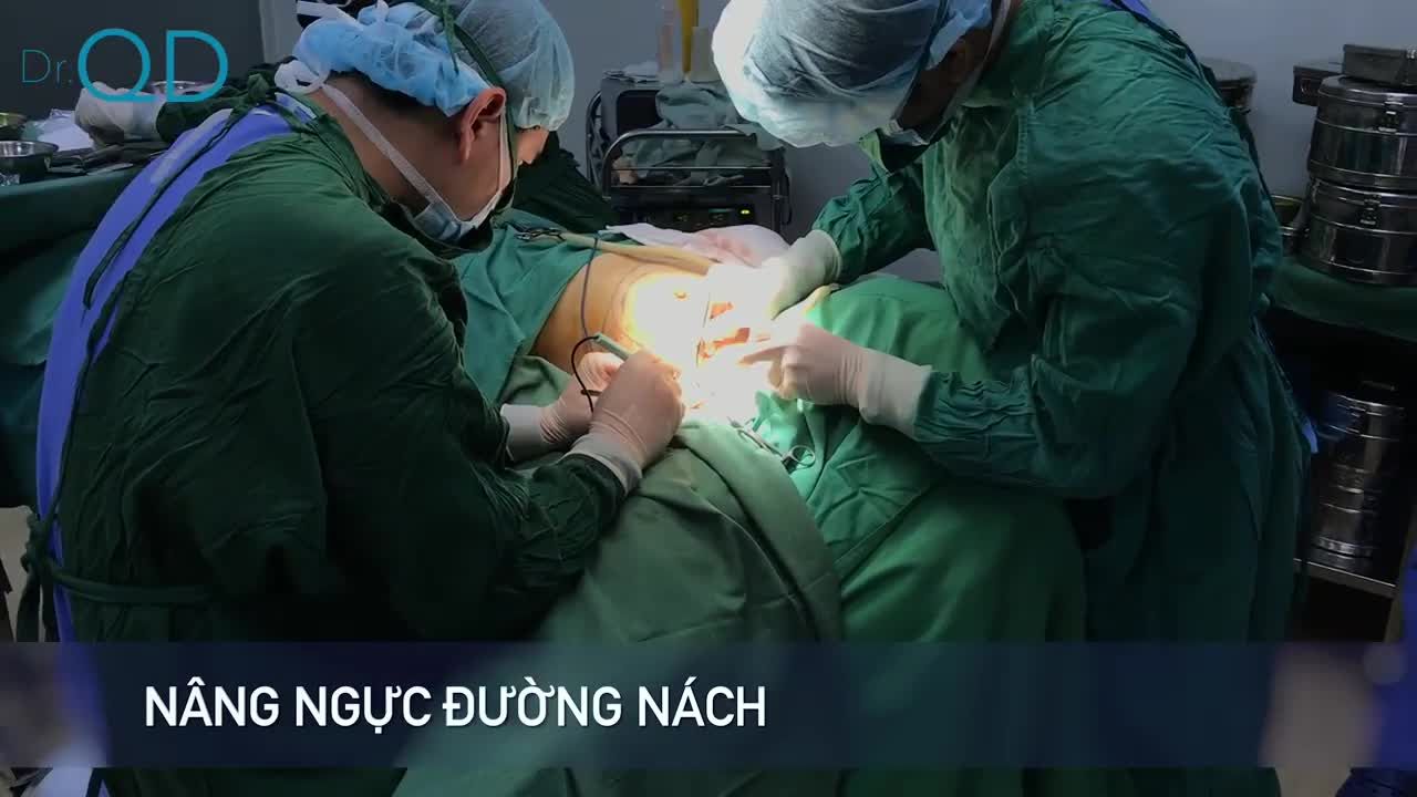 Nâng ngực đường nách