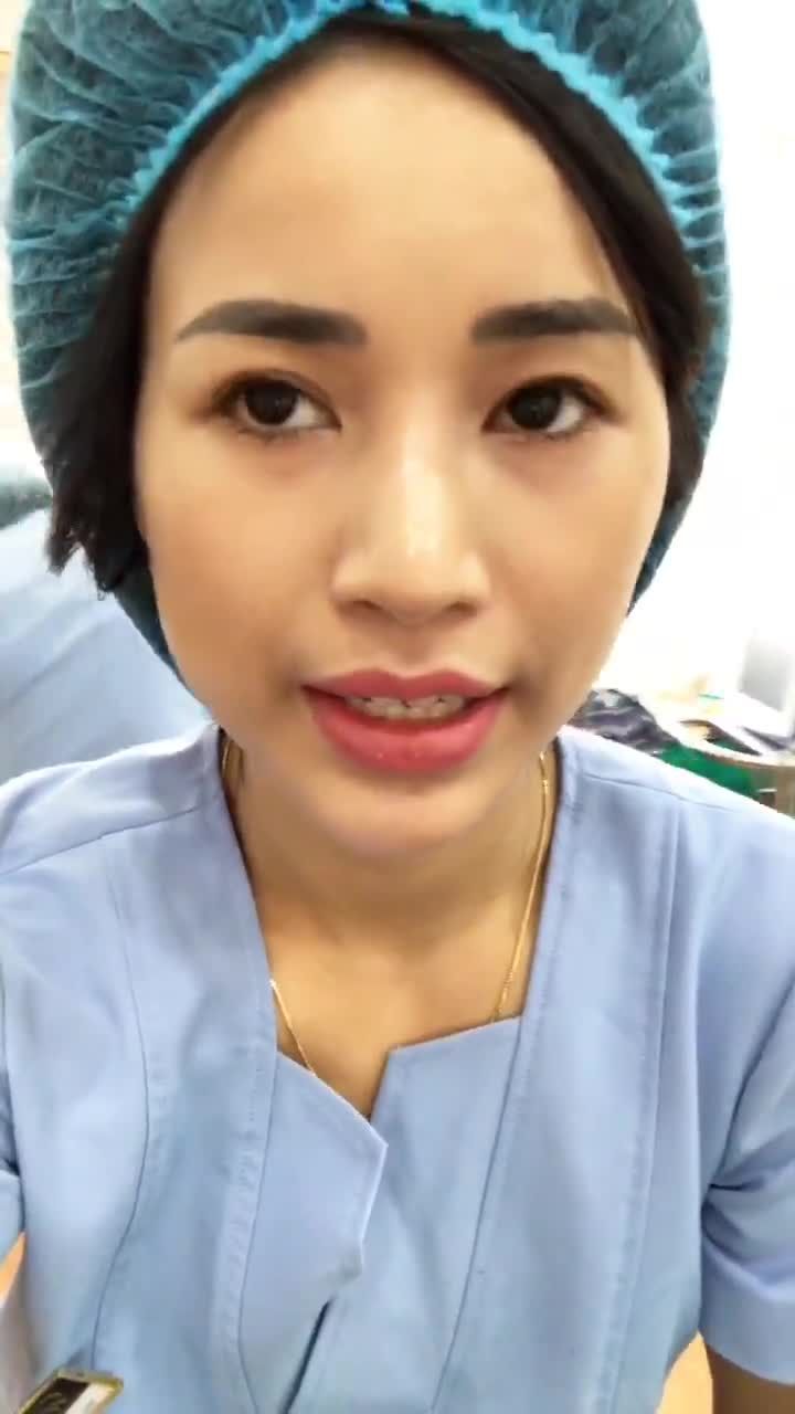 Cắt mí trên KH nữ có mí lót