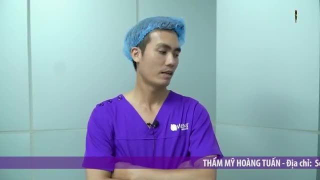 Phân tích lâm sàng trước khi nâng ngực cas 1