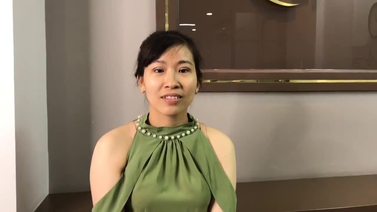 Giao lưu cùng chị gái vừa thực hiện dịch vụ cắt mí Mani Mini Deep 5D - Ca 264