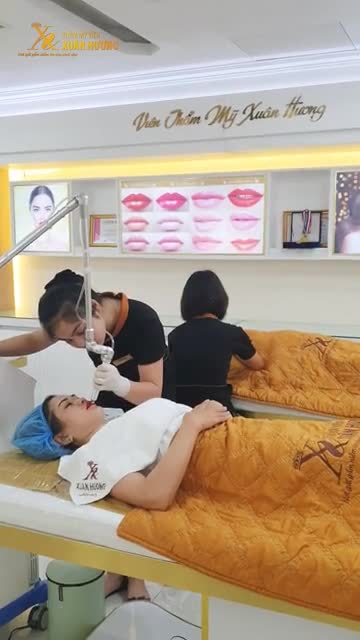 BẤT NGỜ VỚI SỰ KHÁC BIỆT SAU KHI PHUN MÔI, KHÁCH HÀNG CHIA SẺ "RẤT ƯNG Ý VỚI KẾT QUẢ"