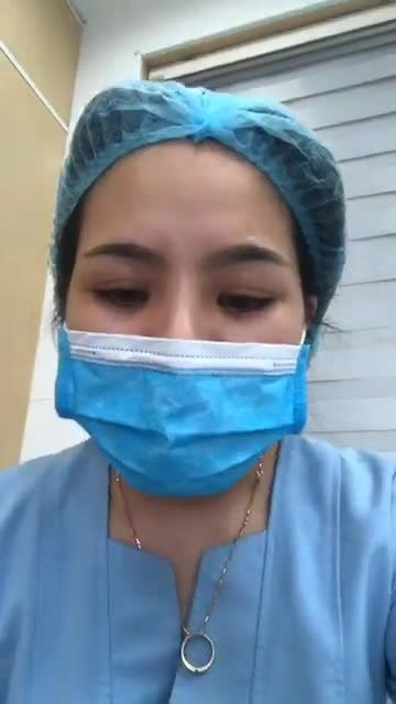 Câu chuyện ấp ủ đi làm mí 4 năm mà chưa dám đi vì sợ đau của cô Mc xinh đẹp