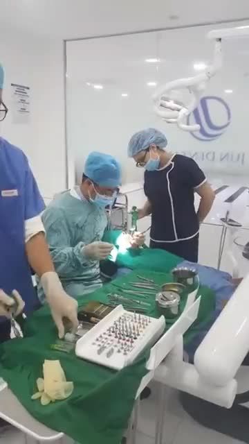 [TRỰC TIẾP] Ca cấy ghép Implant sáng tại Jun_Dental