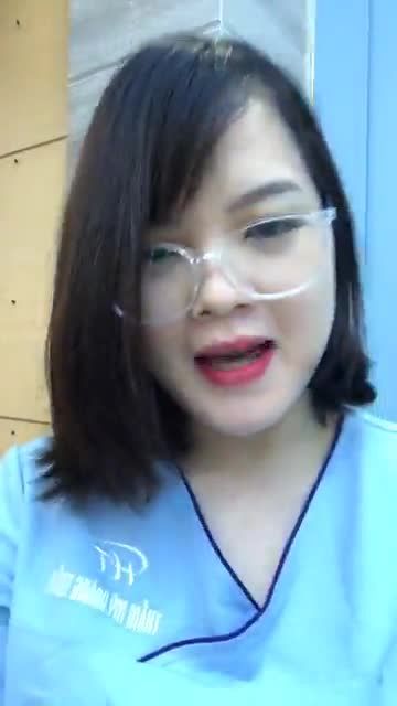 Chỉnh khớp cắn ngược không phẫu thuật cho cô gái 18 tuổi đến từ Hà Nội