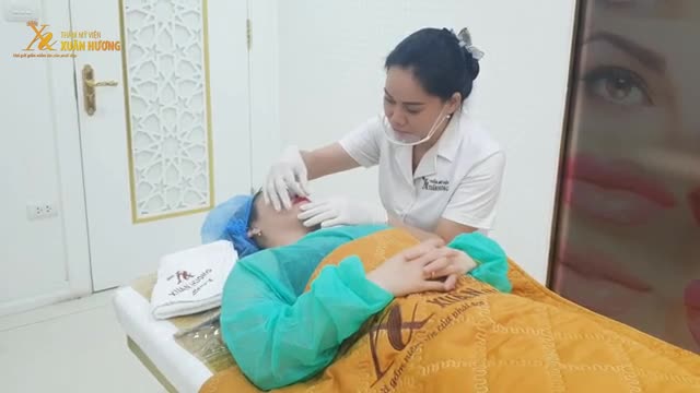 KHÁCH HÀNG VIỆT KIỀU NHẬT KIỂM CHỨNG HIỆU QUẢ CỦA CÔNG NGHỆ PHUN MÔI MIRACLE CHÂU ÂU