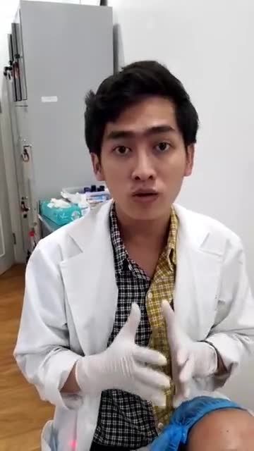 Khách hàng điều trị nốt ruồi toàn mặt