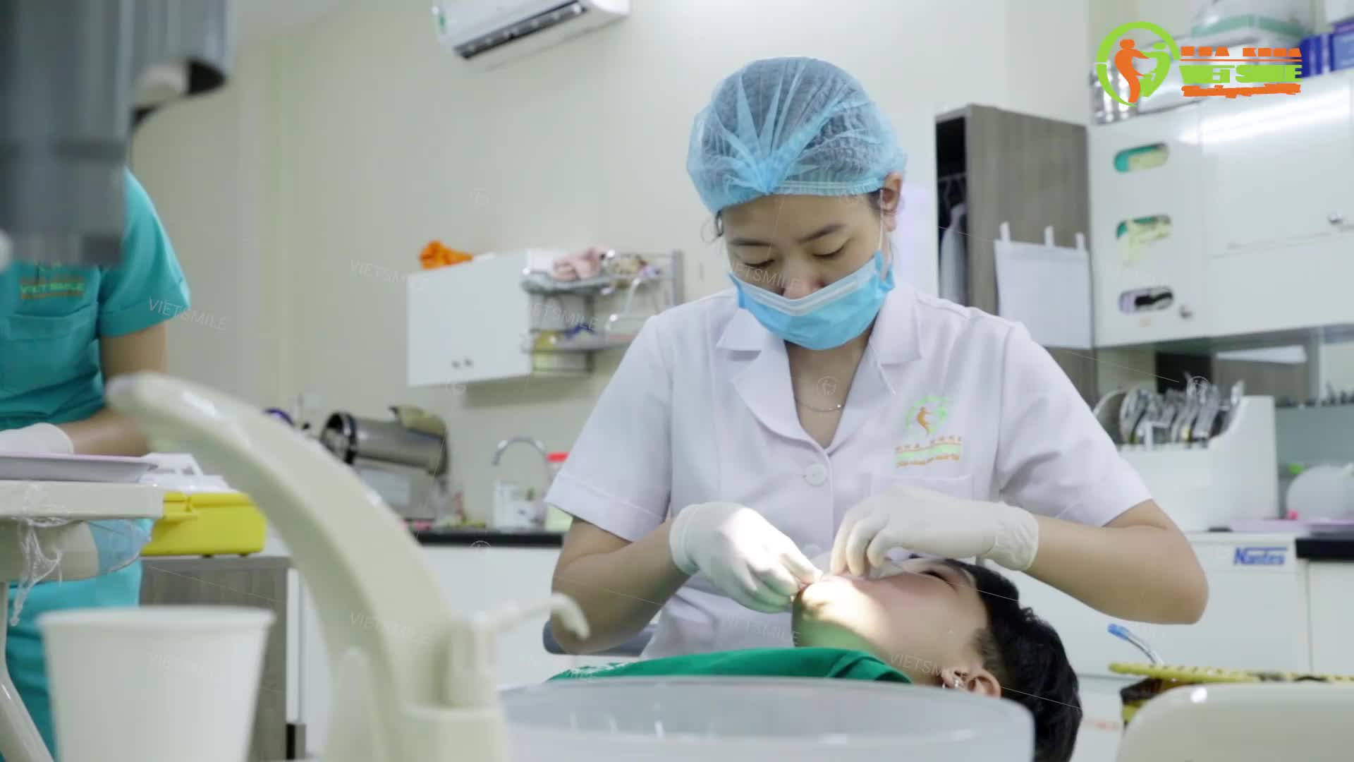 CHĂM SÓC NỤ CƯỜI HOÀN HẢO CÙNG VIET SMILE