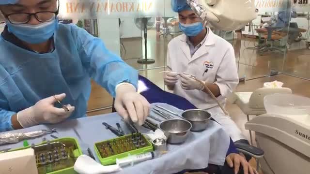 Trồng răng IMPLANT tại Nha Khoa Vân Anh - Từ Sơn - Bắc Ninh chỉ 8,8 triệu/1 răng tặng ngay chụp sứ, trả góp 0% lãi xuất