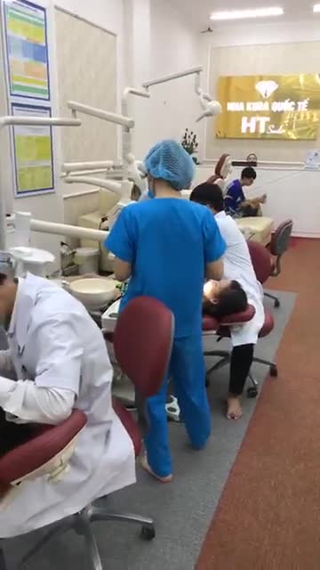 Buổi chiều cùng các bé chỉnh nha