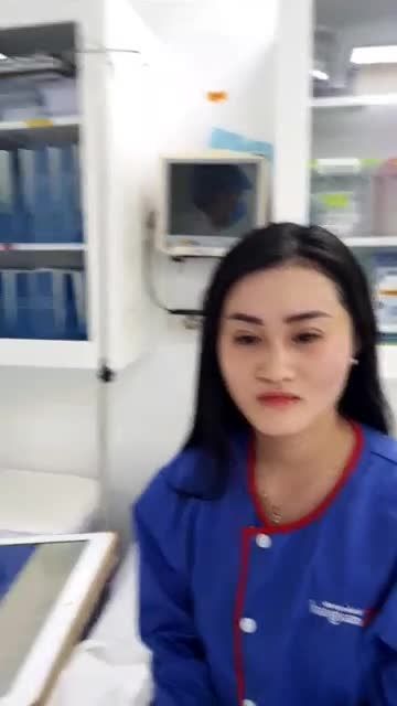 Khách hàng cắt mí trên Plasma