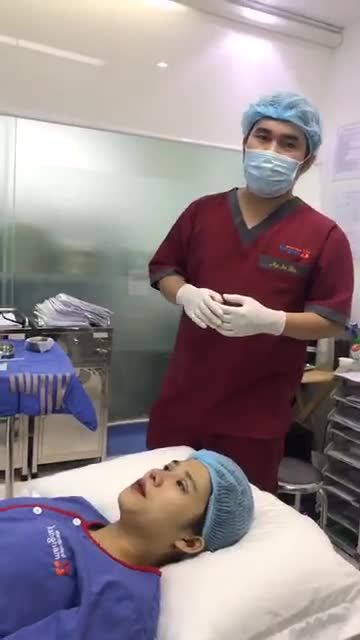 Trực tiếp quy trình nẹp mũi cho khách hàng nâng mũi cấu trúc 4D tại Kangnam!!
