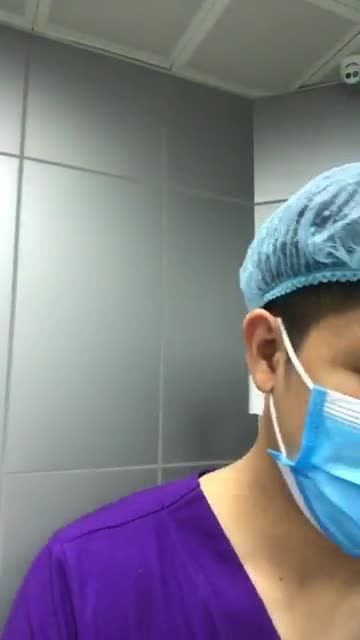 Treo ngực sa trễ độ 3 cho bà mẹ 1 con