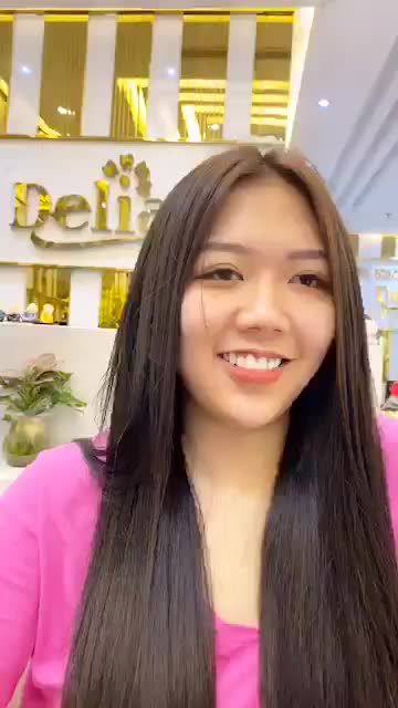 Biến đổi thành công cho mỹ nữ Khiếu Thanh Thanh nhờ Thẩm mỹ 20 răng sứ HT Smile