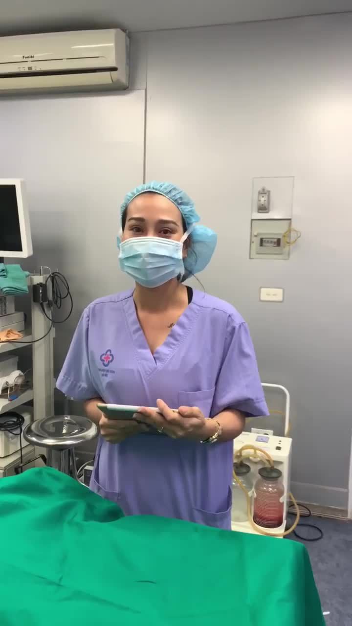 HÚT MỠ TẠO HÌNH THÀNH BỤNG CÓ CHUYỂN RỐN