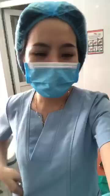 Cải thiện tình trạng vai u thịt bắp , bắp tay to bằng công nghệ hút mỡ Vaser lipo sinh tố xoài của bác sĩ