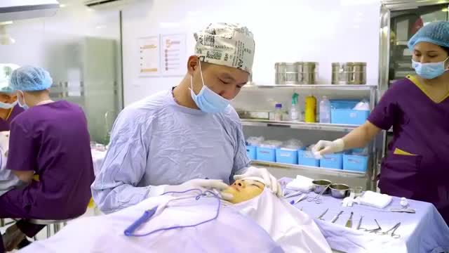 Cùng lắng nghe chia sẻ của bs về tình trạng mũi trước khi phẫu thuật