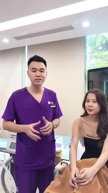 Bs Tuấn Phong tiêm botox gọn hàm cho hotgirl Hà Trang - Á Khôi 1 của Miss Thanh Lịch 2018