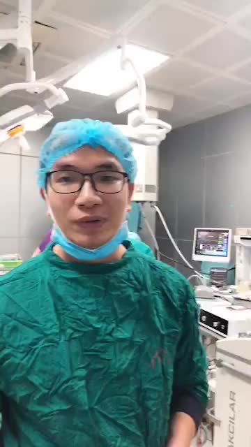 Một ngày bận rộn với các combo khác nhau của bác sĩ Hoàng Tuấn!