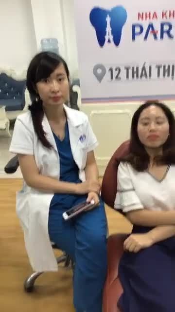 Nguyễn Thị Nhạn chỉnh nha mắc cài kim loại tự buộc liệu trình được hơn 4 tháng của BS Văn Huyền Giang tại Nha Khoa Paris chi nhánh 12 Thái Thịnh