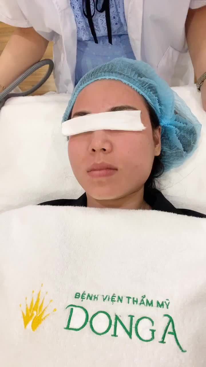 2 buổi điện di tinh chất, sở hữu ngay làn da căng bóng, mịn màng