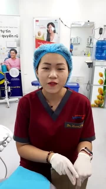 Khách hàng trở lại Kangnam tái khám sau 1 NĂM BỌC RĂNG SỨ