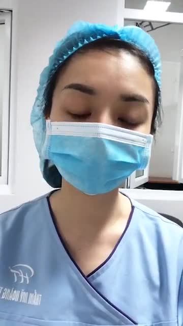 Tiếp tục chia sẻ câu chuyện hai dì cháu cùng nhau đi làm đẹp hôm nay!