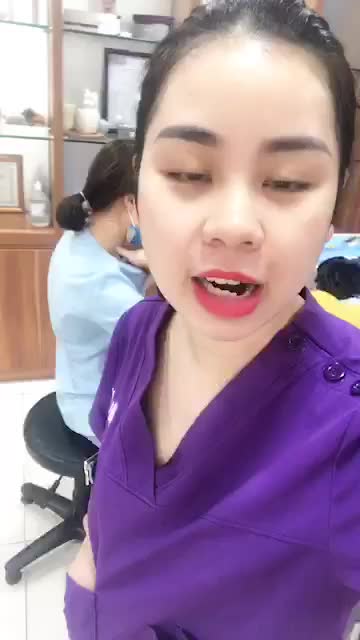 Đỏ da- giãn mạch- kích ứng