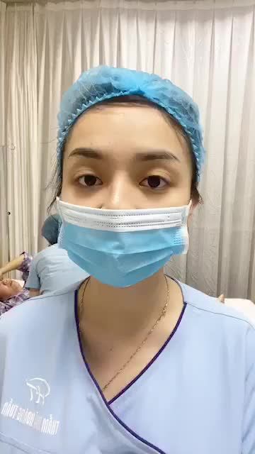 Bụng sổ, sẹo dọc xấu của bà mẹ 2 con và sự thay đổi sau thực hiện combo tạo hình bụng và hút mỡ.
