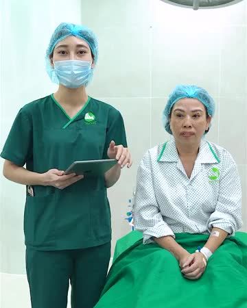 "Thao tác nhẹ nhàng, chị thấy thoải mái mà rất tự nhiên" - chị Kh hôm nay NÂNG CUNG MÀY NANOCELL 4.0 chia sẻ