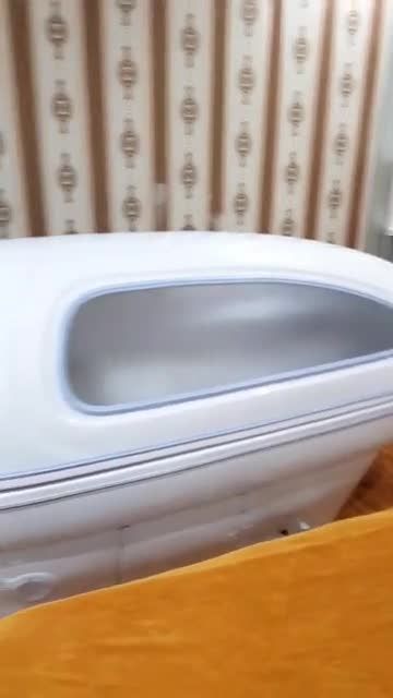 Trời se se mà được thư giãn trong máy Hấp Trắng Phi thuyền thì hết ý phải không các chị