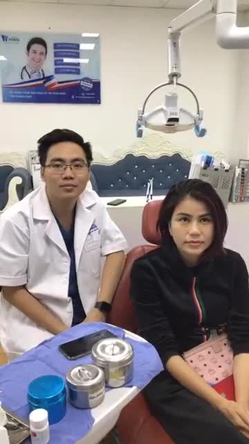 Kh Nguyễn Thị Hương bọc chụp 4 răng sứ Emax Zic Cad của BS VŨ ĐÌNH CÔNG tại hệ thống nha khoa Paris chi nhánh 12 Thái Thịnh