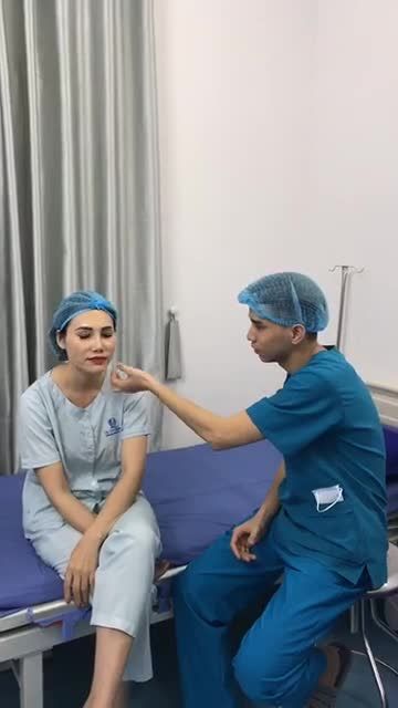 Khởi động nhẹ nhàng buổi sáng với ca Nâng mũi SOFTLINE cho chị khách hàng đã từng làm mũi 2 năm tại cơ sở khác và gặp biến chứng không mong muốn!