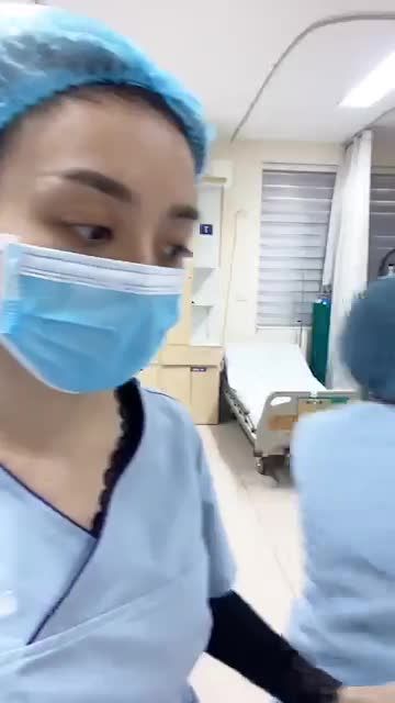 Bụng gọn eo thon của bà mẹ 2 con thay đổi sau 14 ngày.