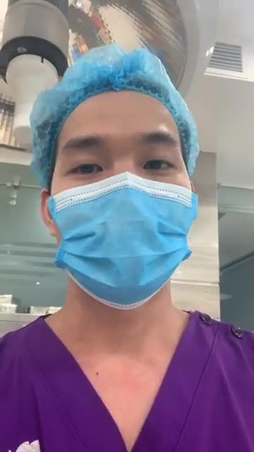 Mùa đông mà vẫn bị mồ hôi nách thì làm sao