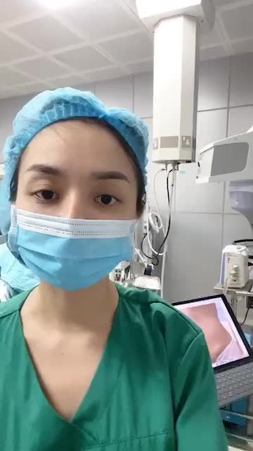 Bụng sổ, mỡ thừa dày, V2 kém thon gọn. Và phương pháp của bác sĩ để đem lại sự tự tin hơn cho khách hàng.
