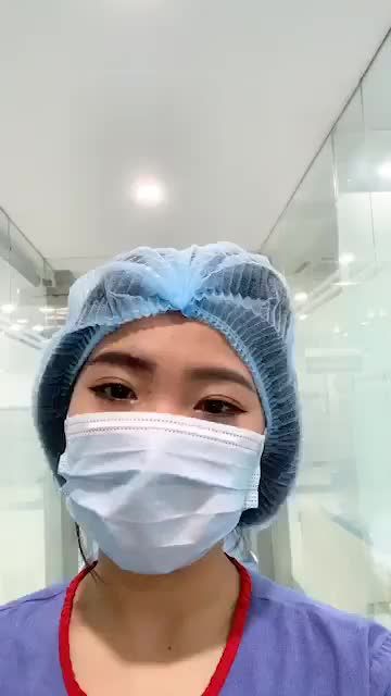 Mọi người nghỉ trưa còn ê kíp tại Kangnam vẫn miệt mài làm việc