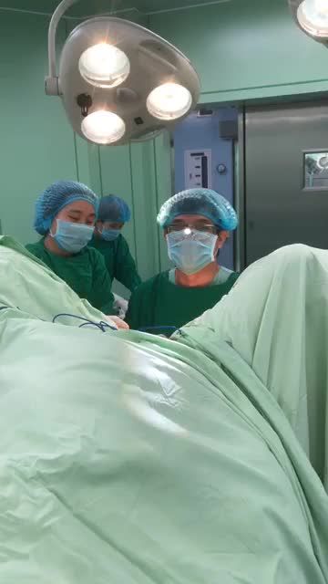 Trùng tu “ Nàng Thơ “