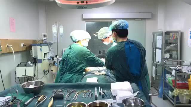 Ekip TMQT VQ “leo núi” với ca đại phẫu khai xuân đầu năm