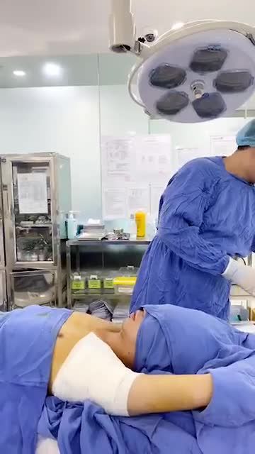 Chữa hôi nách TRIỆT ĐỂ bằng CN Endo Dry