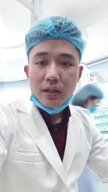 Tân trang cô bé cho kh là mẹ của 2 con. Mời mọi người theo dõi.