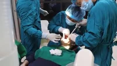 Case cấy ghép implant cho bệnh nhân N. Q. M - 34 tuổi ở Hưng Yên