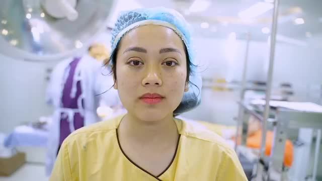 Cùng theo dõi kết quả Cắt mí Mani Mini Deep 5D vừa thực hiện xong giúp bạn gái xóa bỏ 100% đôi mắt nhỏ một mí u buồn!