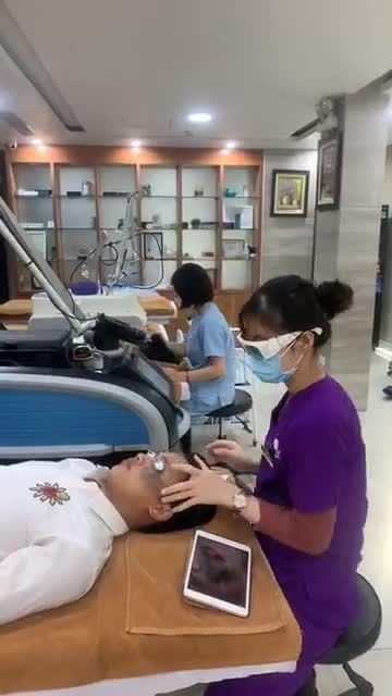 Bớt Ota có làm khó được bộ đôi công nghệ Picosure Picoway của Dr Hoàng Tuấn? Cùng theo dõi livestream của bác sĩ để cùng khám phá nhé!