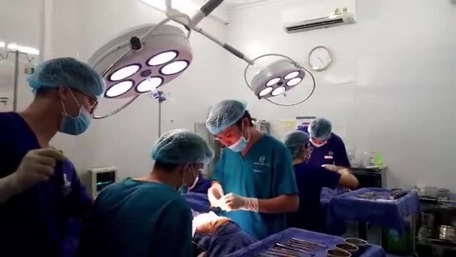 Dr Vũ Quang trực tiếp giải cứu 2 CA MŨI SỬA SIÊU LỖI.